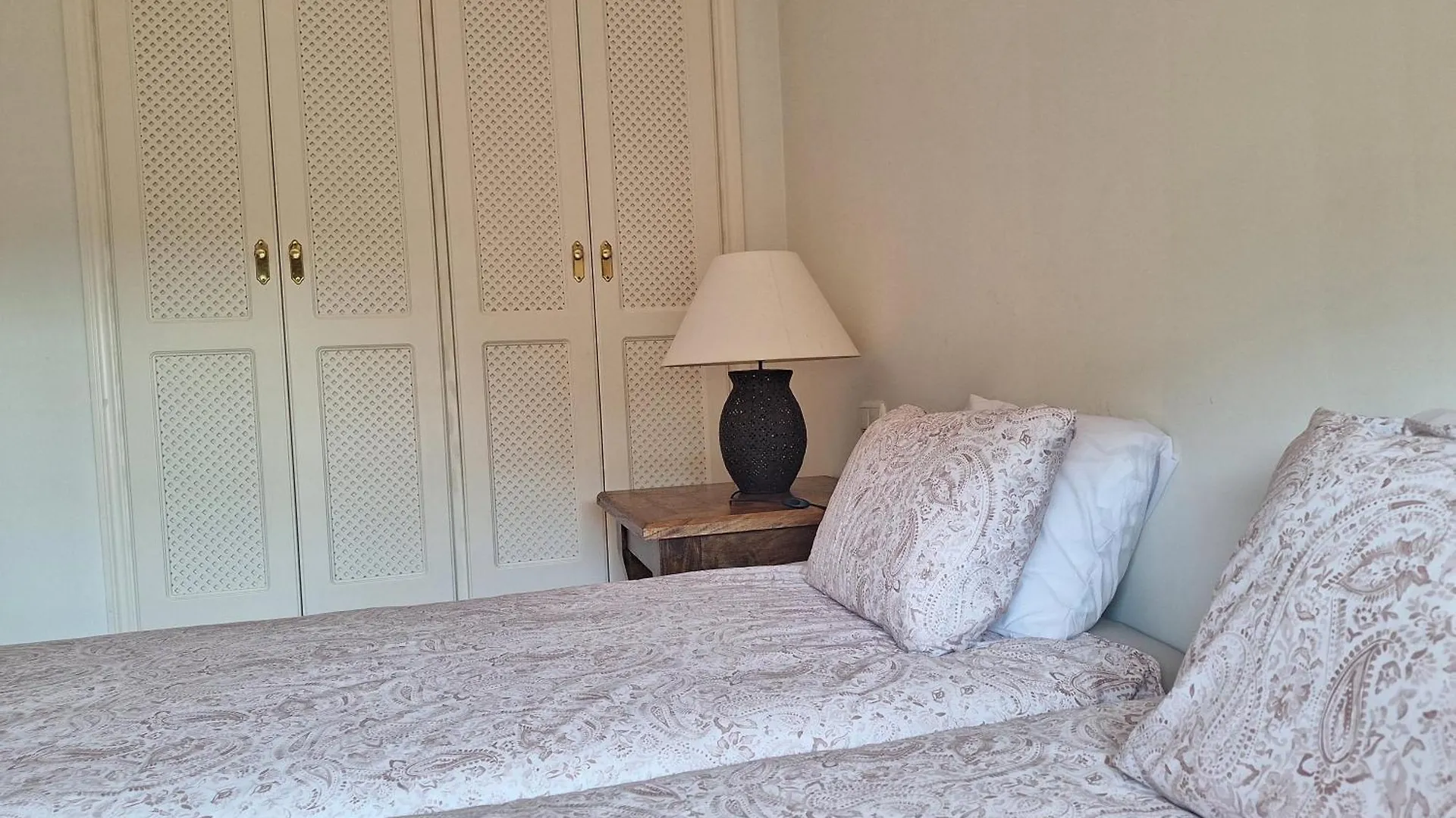 Marbella Sea View Apartment Benahavis Spain