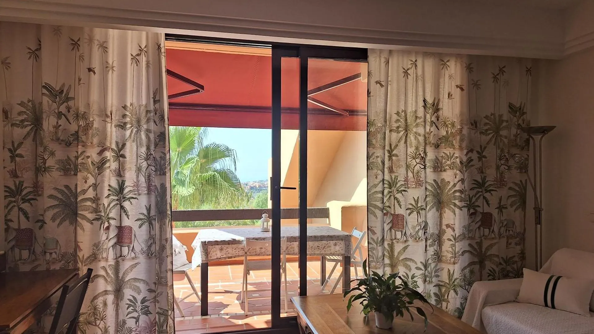 Marbella Sea View Apartment Benahavis