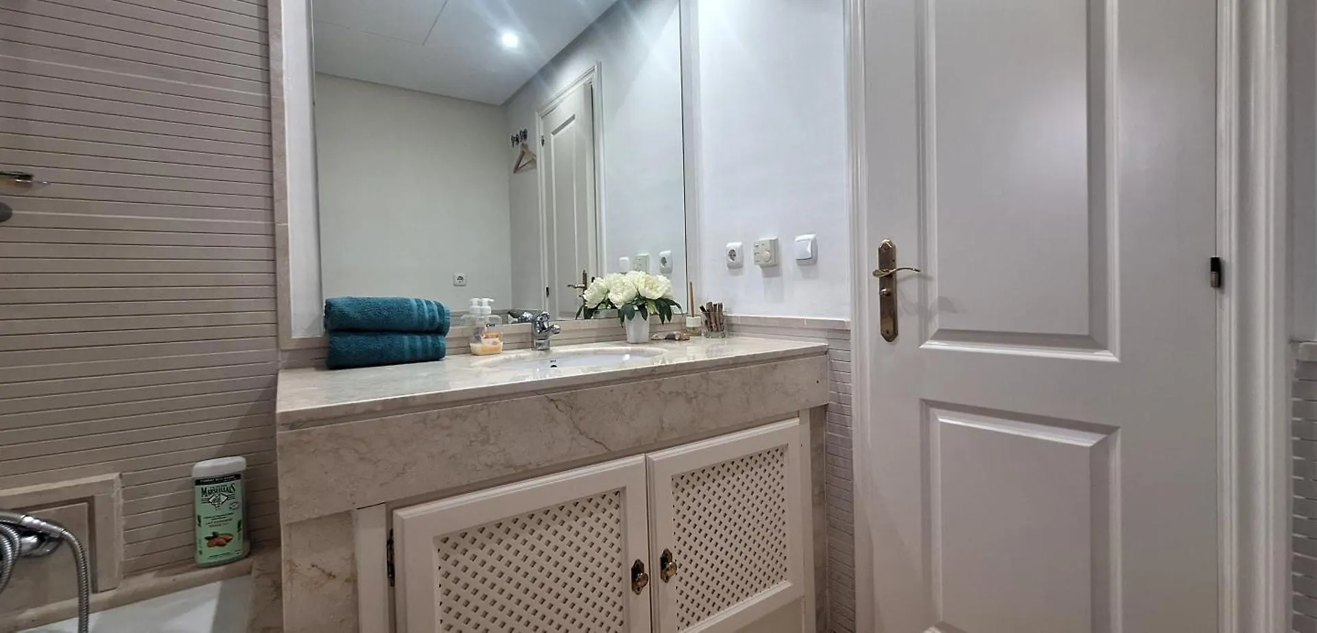 Marbella Sea View Apartment Benahavis